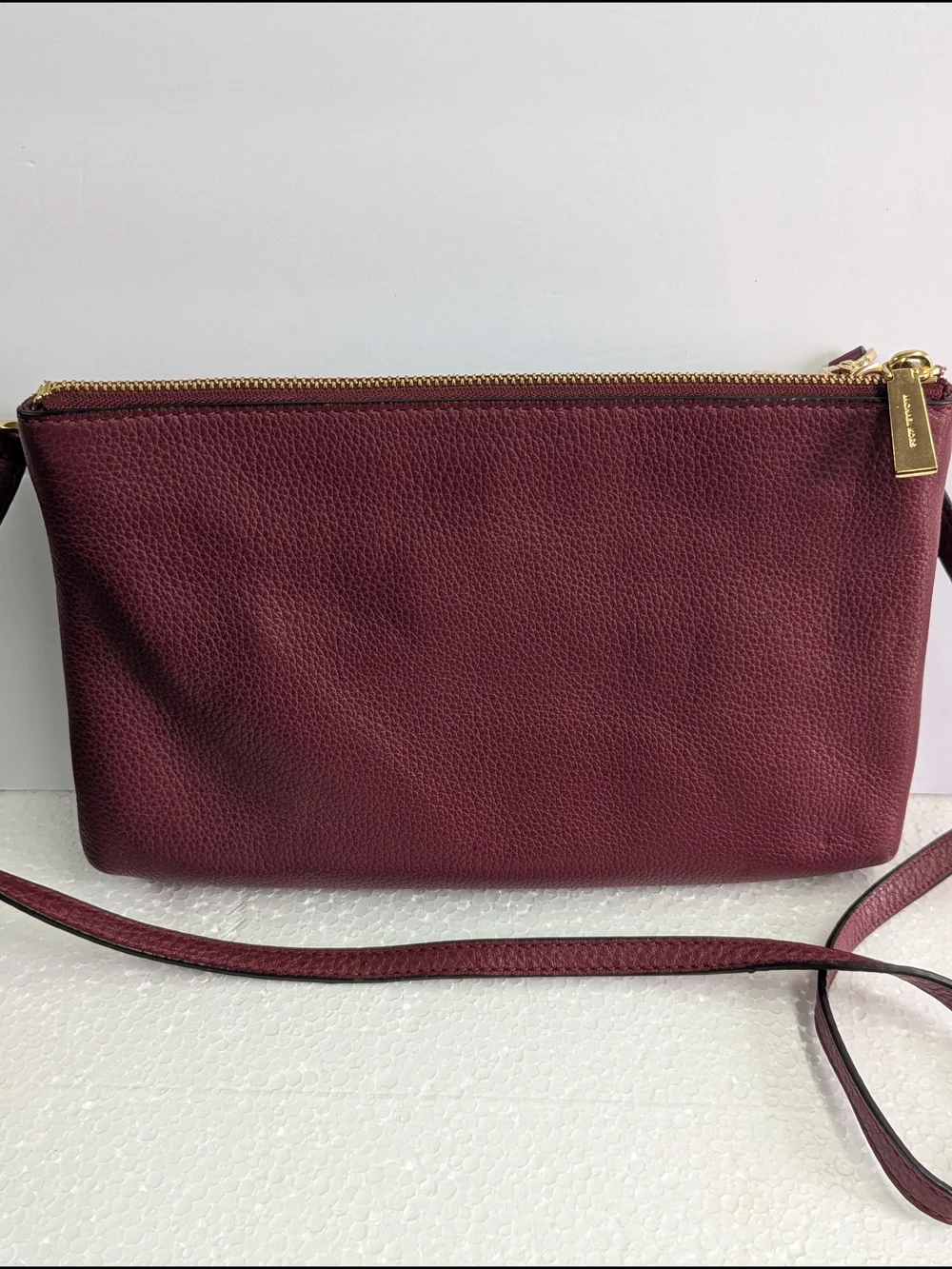 Michael Kors Burgundy Pebbled Leather Crossbody Double Zip Wristlet Clutch Gold